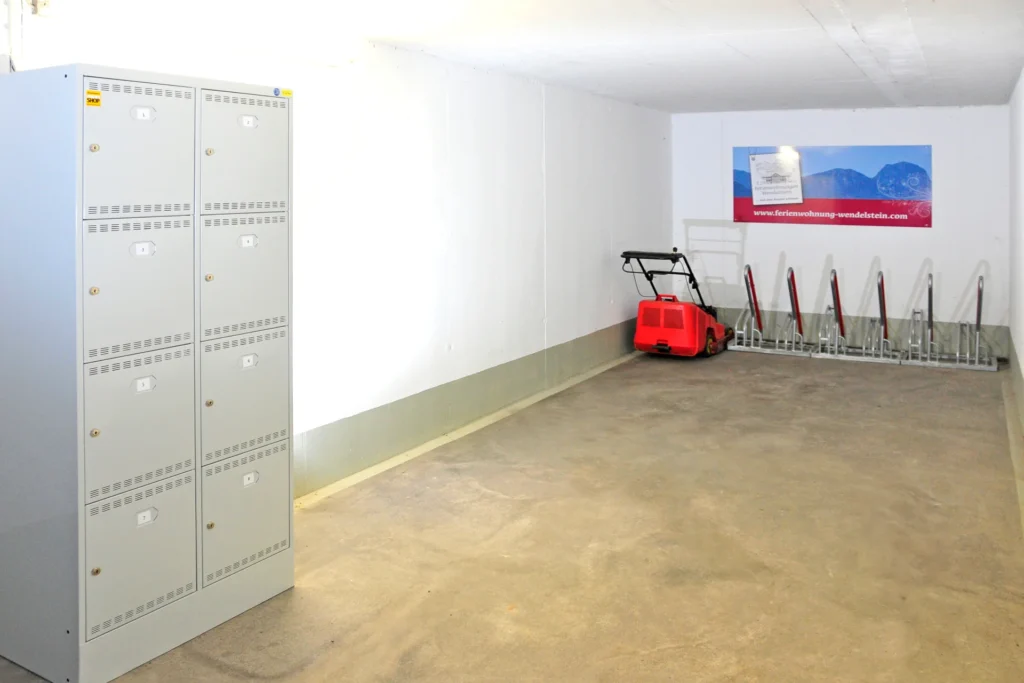 In our underground garage, you will find separate parking spaces for your bicycles or e-bikes.